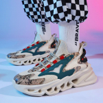 Uued kvaliteetsed tossud lendavad kootud teraga spordijalatsid Sokid kingad, suur suurus 39-46 39 valge