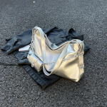 Yogodlns Fashion Naiste trend Mood Suure mahutavusega h&otilde;bedane pehmest PU-nahast kaenlaaluse kott commute Hobo &otilde;lakotid 40x8x25cm h&otilde;be