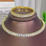 CMM 2-osaline klassikaline mood Choker kaelakee k&auml;ev&otilde;ru komplekt, sillutatud s&auml;delev markiis kuubiktsirkooniumoksiid kullav&auml;rvi ehted naistele pidulike peor&otilde;ivaste jaoks kuld