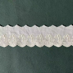 4 jardi/krunt 4,6 cm laius Valge beež tikitud lehed puhas puuvillane pits DIY ehted kleit riided pits lasteriiete aksessuaarid 4.6cm*4 Yards valge