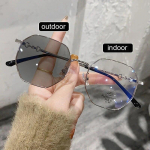 Naiste intelligentsed fotokroomsed miinusdioptriga prillid v&auml;litingimustes v&auml;rvimuutvad p&auml;ikeseprillid trendikad l&uuml;hin&auml;gelikkusega retseptiprillid -1.5