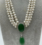 naiste parim aksessuaar 3 rida valge p&auml;rl 7-8mm roheline jade ripats kaelakee
