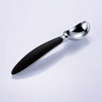 Meijuneri j&auml;&auml;tiselusikate virnad Loominguline k&ouml;&ouml;gi vidin tsingisulamist kaevamispalli lusikas J&auml;&auml;tise magustoidu lusikas kodurestorani jaoks must