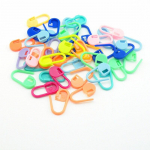 20 tk/pakk V&auml;rvilised plastikust kudumiseks heegeldatud lukustusmarkerid heegeln&otilde;elad kudumist&ouml;&ouml;riistad n&otilde;elaklambri konks DIY k&auml;sitsi &otilde;mblust&ouml;&ouml;riistad