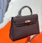 Uus ehtsast nahast teise p&otilde;lvkonna kott Mini kott peopesaprinteriga veisenahast &uuml;he &otilde;laga naiste ristkehaga kott Klassikaline moodne ja mitmek&uuml;lgne 21cm+box with silk scarf