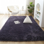 Lilla pl&uuml;&uuml;svaip lastetoale, suur &uuml;hev&auml;rviline pikkade juuste matt elutuppa, magamistoa pehme libisemiskindel matt 50x80cm