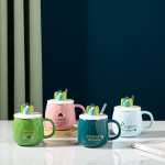 Avamise suveniirkingitus kaanega Lusikas Relief Green Tree Keraamiline tass t&uuml;drukutele Kontorikomplekt Kruus Creative Water Cup 400ML