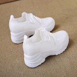 2024 Uued Naiste Platvorm Tossud Suvised Hingavad Vabaaja Tossud K&otilde;rgust Suurendavad Valged Kingad Jooksujalatsid Naiste Mood 35 valge