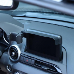 Navigatsiooniekraani p&auml;ikesesirmiga telefonihoidja klamber Mazda MX-5 Miata Fiat 124 16+ jaoks