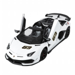 1/18 Lamborghini Aventadors SVJ 63 Sulamist V&otilde;idus&otilde;iduauto Mudel Die-cast Metallist M&auml;nguasi Spordis&otilde;idukid Autode Mudel Heli ja Valguse Simulatsioon Laste Kingitused valge