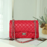 Rombikujulise ketiga &otilde;lakott Igap&auml;evaseks kandmiseks K&otilde;ikidega sobiv V&auml;ike ruudukujuline Naiste k&otilde;rgekvaliteediline Moodne Cross-body 26x8x15 Length, width and height roosa punane v&auml;rv