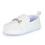 Uued Beebikingad Pehme p&otilde;hjaga v&auml;ikelaste kingad Oad Kingad Beebikingad 11cm valge