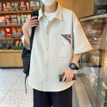 Suurem&otilde;&otilde;tmeline s&auml;rk suvine l&uuml;hikeste varrukatega avara moodne s&auml;rk &otilde;huke meeste rev&auml;&auml;rinupp L