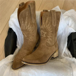 Naturaalsed Tikitud Naiste Saapad Nahast K&auml;sit&ouml;&ouml; Terava Ninaga Kiilkontsaga S&uuml;gis Talve Saapad Cowboy Uus L&auml;&auml;ne Retro Botas 37 brown