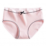 Naiste alusp&uuml;ksid niidi vibukaunistusega keskmise v&ouml;&ouml;kohaga elastsed puuvillased alusp&uuml;ksid &otilde;mblusteta maks M valge