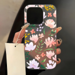 Mobiiltelefoni&uuml;mbrised iPhone 11 13 15 Pro Max 12 14 Pro Max &uuml;mbrisele iPhone 16 15 Plus 13 Pro 12 j&auml;&auml;tunud tekstuuriga maalitud koomiksililled iPhone 11 valge