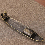 Viirukipulgahoidja l&auml;bipaistvast kontekstist kuumakindel hoidev Viirukipulga viirukip&otilde;leti teetoa viirukip&otilde;leti kodukaunistuseks