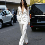 Moodne naiste &uuml;likond R&auml;tsepat&ouml;&ouml;na valmistatud komplekt Roosa Kahe n&ouml;&ouml;biga Sirge Smart Casual K&otilde;rge kvaliteediga Formaalne Kontor Elegantne Daami Komplekt S valge