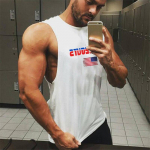 Muscleguys Fitness R&otilde;ivad Kulturismi Tankid Meeste Varrukateta s&auml;rgid Topid Vabaaja lihaste topp Br&auml;ndi j&otilde;usaalide vest M must