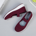 Naiste suvised tossud, kerged naiste spordijalatsid, lamedad jalan&otilde;ud, naiste jalan&otilde;ud, naiste jalatsid 36 punane