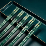 S&ouml;&ouml;gipulkade lauan&otilde;ude komplekt 5 paari sushipulgad S&ouml;&ouml;gipulgad Korduvkasutatavad libisemisvastased sulamist s&ouml;&ouml;gipulgad Korea stiilis