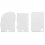 3 tk plastist taignanuga j&auml;&auml;tunud fondant kaabits, sakilise servaga tavaline sile koogilabidad sinine