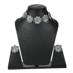 S&auml;rav Diva Fashion uusim stiilne traditsiooniline oks&uuml;deeritud h&otilde;bedast kaelakee komplekt naistele