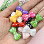 V&otilde;tmehoidja valmistamise kaelakee akr&uuml;&uuml;l 10 tk 15,8 * 28,8 mm Dazzle Big Bow Beads helmeste materjal k&auml;ev&otilde;ru moe jaoks roosa punane v&auml;rv