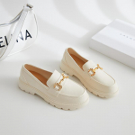 Loafers Kevadised ja s&uuml;gisesed Briti stiilis Retro v&auml;ikese kuldse pandlaga &uuml;mmarguse varbaga paksu tallaga p&auml;tsid 40 valge