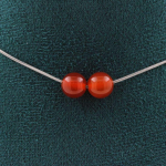 Pierres et Min&eacute;raux. Collier 2 perles Cornaline d'Uruguay qualit&eacute; 5A 8 mm. Chaine en acier Collier femmes, hommes. Taille personnal