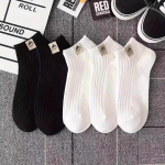 5 paari hingavaid ja higi imavaid l&uuml;hikesi sokke, unisex, must/valge, madala l&otilde;ikega sokid, niiskust imavad ja l&otilde;hna neutraliseerivad spordi-paadisokid 5pairs