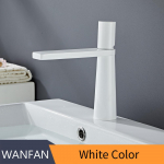 Valge vannitoakubu kraan &Uuml;he auguga K&otilde;rge Valamu Vanity Valamubasseini segisti Kraan Kaubanduslik Kaasaegne Kaubanduslik Anuma Valamu 855920 G3/8 valge
