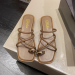 V&auml;liskaubandus suur suurus lameda p&otilde;hjaga lahedad sussid naiste 2025 suve uus mood ruudukujuline varvas kattev lihtsad ja mitmek&uuml;lgsed rannasussid 41 tumepruun v&auml;rv