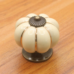 Keraamiline K&otilde;rvits Nupp Uksele Sahtlile Kapi Riidekapi M&ouml;&ouml;blile T&otilde;mbek&auml;epide (Elevandiluu valge)