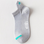 1/5/10 paari naiste pahkluusokke Hingavad Madalad L&uuml;hikesed Sokid Vabaaja Sport Kulumiskindlad Mood Neli Aastaaega T&auml;nav Libisemiskindlad Sokid 5Pairs