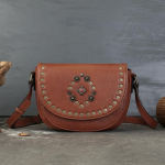Ehtsa Nahaga Sadulakott, Retro Neetidega K&auml;sit&ouml;&ouml;na Valmistatud Kivist Crossbody Kott, &Uuml;he&otilde;laline Naiste Kott pruun