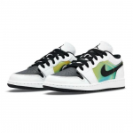 Air Jordan 1 Low SE GS V&auml;rvi Muutevad Retro Tossud CV9844-109 EU 36.5 mitmev&auml;rviline
