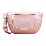 Lululemon Sac All Night Festival 2L Reguleeritava &otilde;larihmaga Nailonist Minikott Risti &uuml;le keha Kandmiseks Naiste kotid Roosa Udu LW9ENNS-69959 Pink Haze