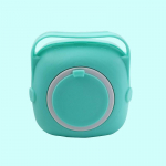 Muutke lemmikloomade vannitamine lihtsaks selle armsa silikoonist du&scaron;iharjaga &ndash; ideaalne koerte ja kasside massaažiks, puhastamiseks ja vannitamiseks! Squre sinine