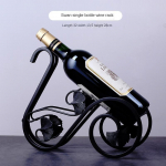 Majapidamises kasutatav veiniklaasihoidja Veinikapp Veiniriiuli kaunistus Veinikaunistus Tagurpidi veinipudeliriiul Moodne kerge ja luksuslik veiniriiul