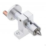 Reguleeritav topeltlaagriga otsekeskne p&ouml;&ouml;rlev mutriv&otilde;tmega treipingi jaoks