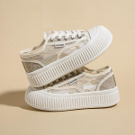 Suvised hingavad vabaajajalatsid naistele 35 must