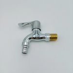 Pesumasina segistid 1/2 v&auml;liskeermega seinale paigaldatav aia r&otilde;du veekraan plastikust veevooliku kiir&uuml;hendus &uuml;he k&uuml;lmaveekraan G1/2