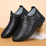 meeste saapad on soojad, veekindlad, libisemiskindlad, paksud matkasaapad ja &uuml;lem&otilde;&otilde;dulised t&ouml;&ouml;saapad meestele vanuses 38-48 platvormsaapad 39