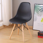 Eamesi P&otilde;hjamaade Moodne Minimalistlik T&auml;ispuidust S&ouml;&ouml;gilaud tool seljatoega black