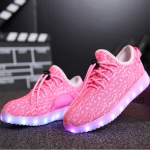 Led Light Up Kingad vabaaja valgustusega tossud Meeste helendavad kingad naistele Meeste USB laadija helendavad tossud valgustusega 43 roosa