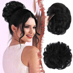 Kammstiilis n&ouml;&ouml;riga sasine l&uuml;hike lokkis juuksepats s&uuml;nteetiline l&uuml;hike hobusesaba parukas lihtne kanda igap&auml;evased juukseaksessuaarid