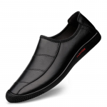 Moodsad suvised meeste vabaajajalatsid Moodsad meeste kingad Ehtne nahk K&auml;sit&ouml;&ouml; Meeste loferid Mokassiinid Slip-on Meeste korterid Meeste s&otilde;idujalatsid 37 must