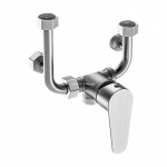 Kuuma ja k&uuml;lma segamisventiilid roostevabast terasest t&uuml;&uuml;pi segamisventiilid reguleeritav vee v&auml;ljalaskeava elektriline veesoojendi segamisklapp