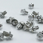 Auto Rehvi Kruvid Ratta Rummu Dekoratiivsed Plastikkruvid Rehvi &Uuml;mberehitus Lamepea Poleeritud Pind Ratta Velgede Kapsel Huule Kruvi Polt Stiil 20 pcs must
